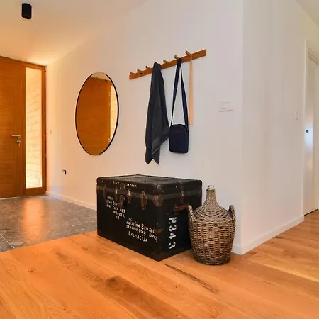Cluster Villas Vucetic Willa