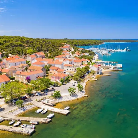 Cluster Villas Vucetic