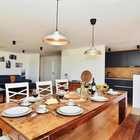 Cluster Villas Vucetic Willa