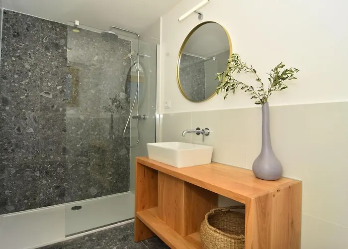 Vela Baraka Вилла Dragove